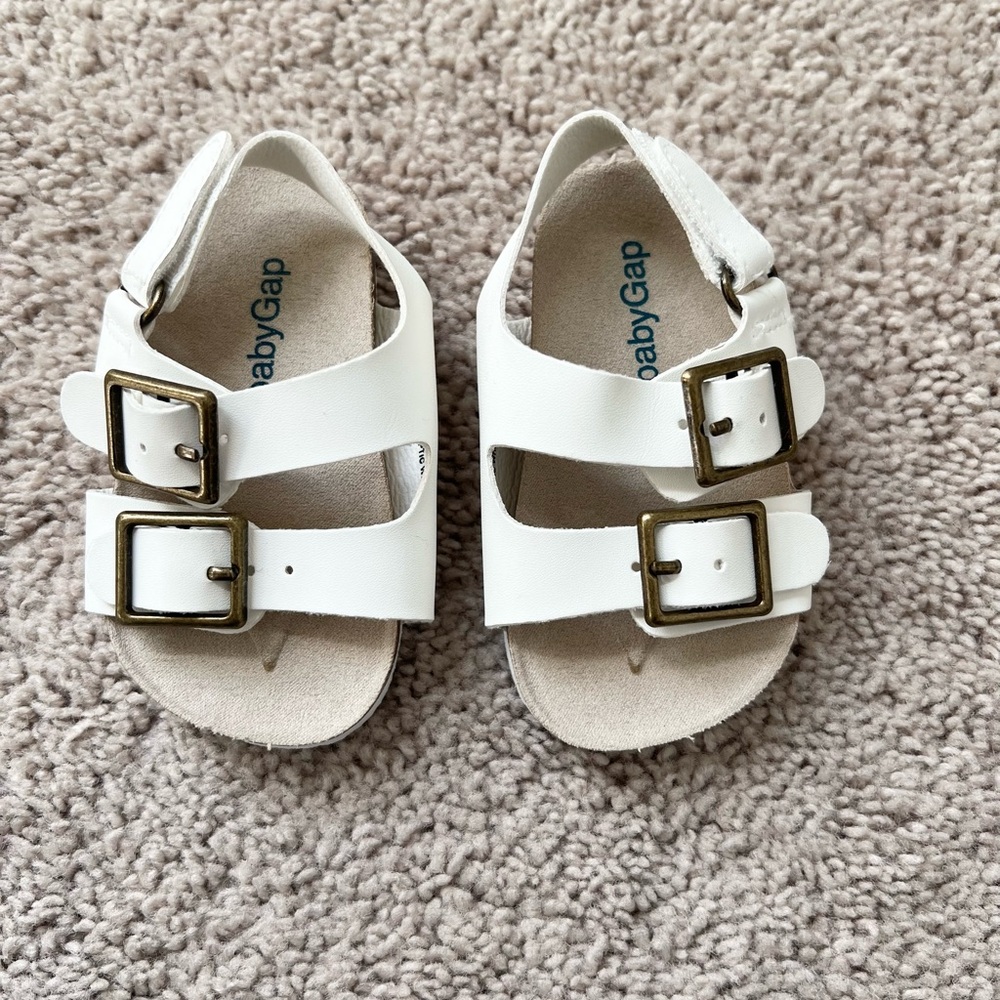 Brand New GAP White Baby Kids Sandals